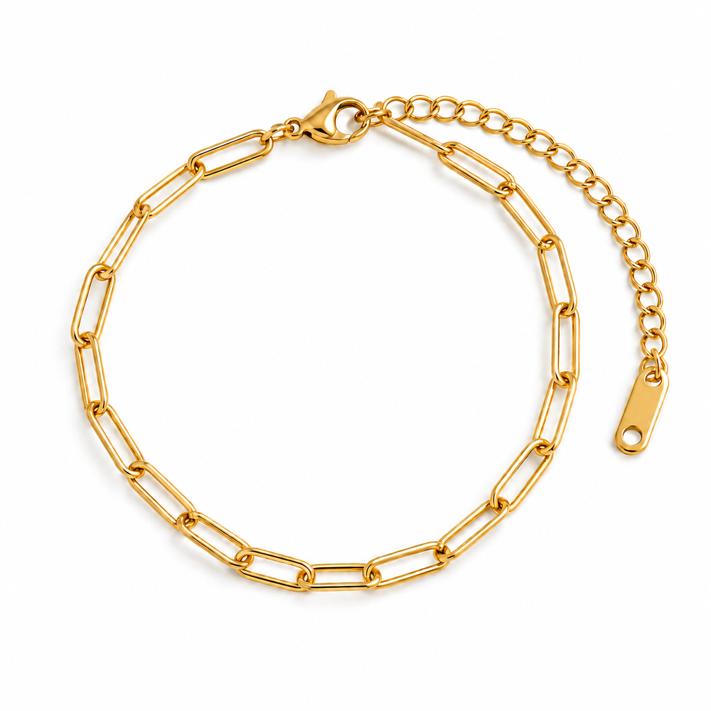 Maris Paperclip Bracelet – gold elongated links with lobster clasp and extender
