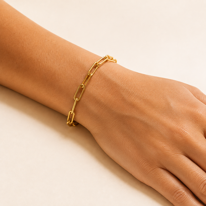 Close-up of the Maris Paperclip Bracelet worn on the wrist
