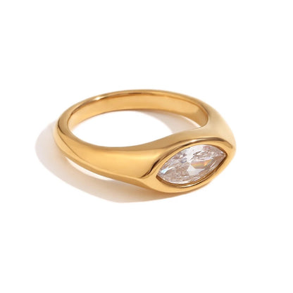 Aurélia Marquise Zircon Ring — Clear stone in gold