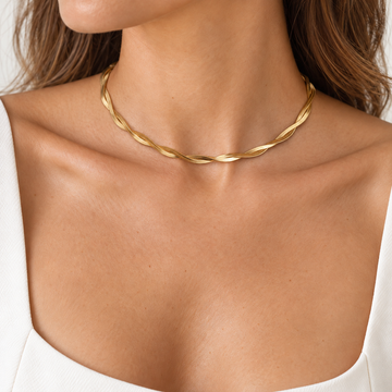 Meline Twist Necklace