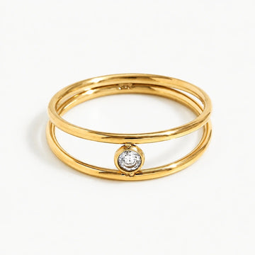 Nadia Ring