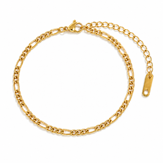 Zuri Figaro Bracelet – gold chain bracelet with a lobster clasp and extender on white
